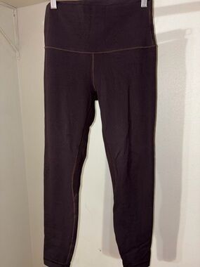 Lululemon Align HR 25" size 6